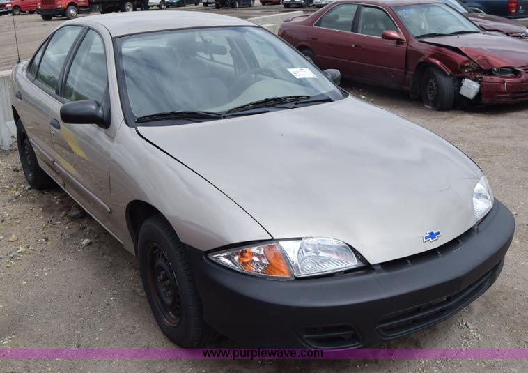 image for item J6664 2002 Chevrolet Cavalier