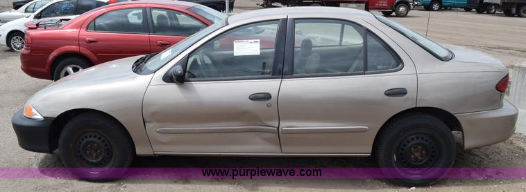 image for item J6664 2002 Chevrolet Cavalier