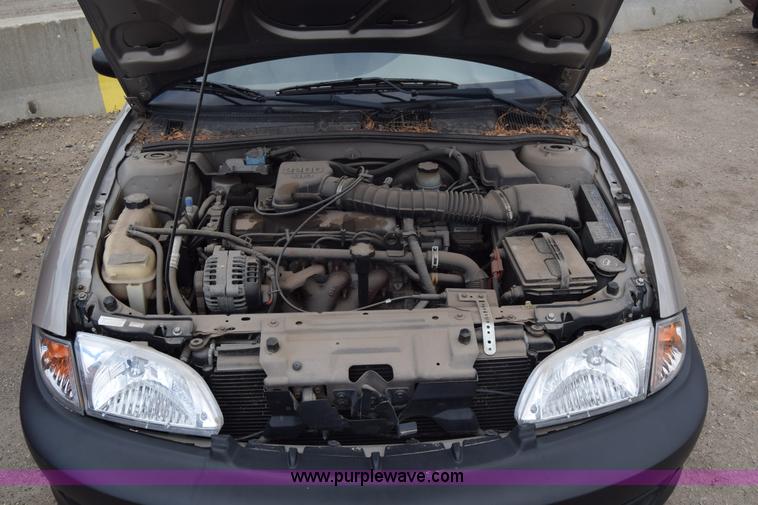 image for item J6664 2002 Chevrolet Cavalier