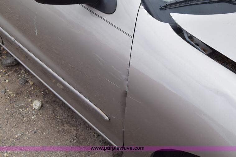 image for item J6664 2002 Chevrolet Cavalier