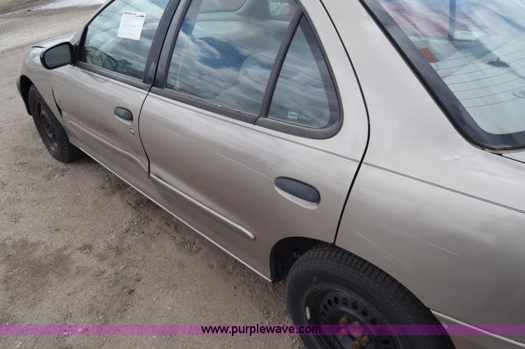 image for item J6664 2002 Chevrolet Cavalier