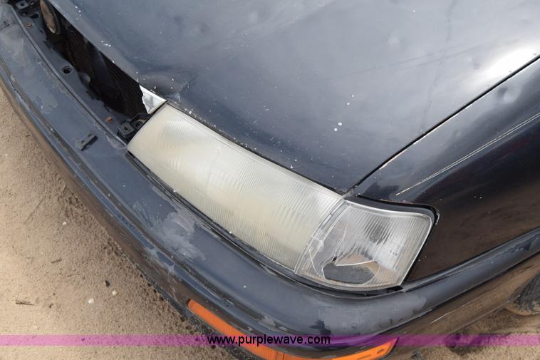 image for item J6667 1996 Toyota Avalon XL