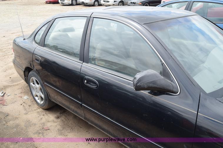 image for item J6667 1996 Toyota Avalon XL