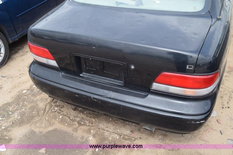 image for item J6667 1996 Toyota Avalon XL
