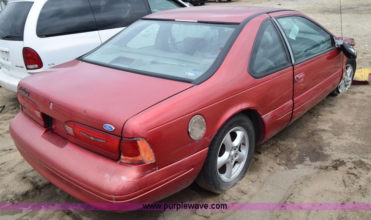 image for item J6668 1997 Ford Thunderbird LX
