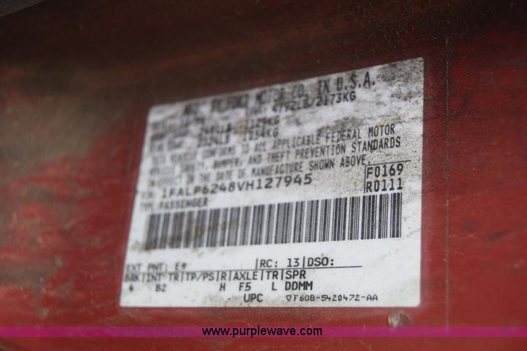 image for item J6668 1997 Ford Thunderbird LX