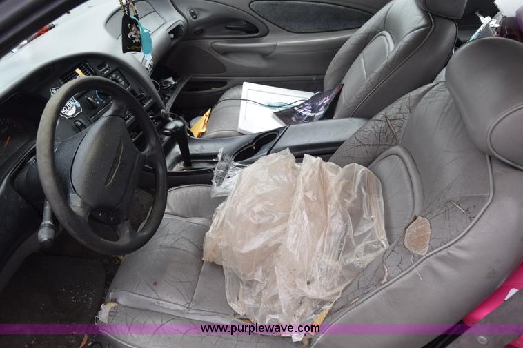 image for item J6668 1997 Ford Thunderbird LX