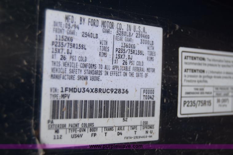 image for item J6669 1994 Ford Explorer XLT SUV