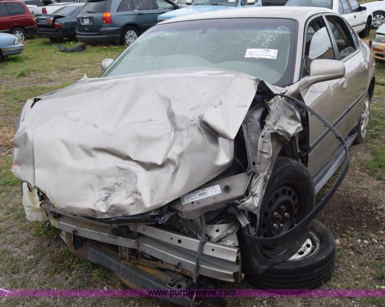 image for item J6672 2002 Chevrolet Impala