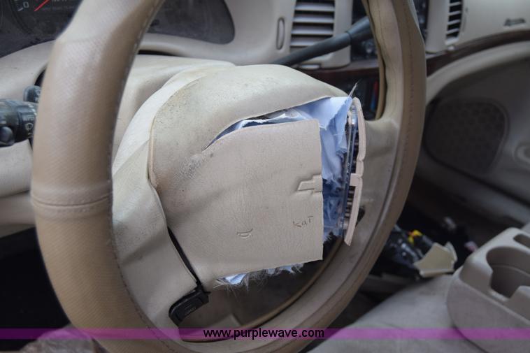 image for item J6672 2002 Chevrolet Impala