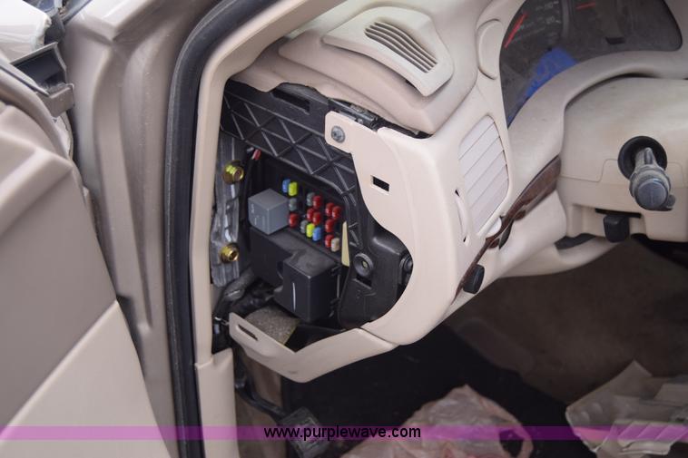 image for item J6672 2002 Chevrolet Impala