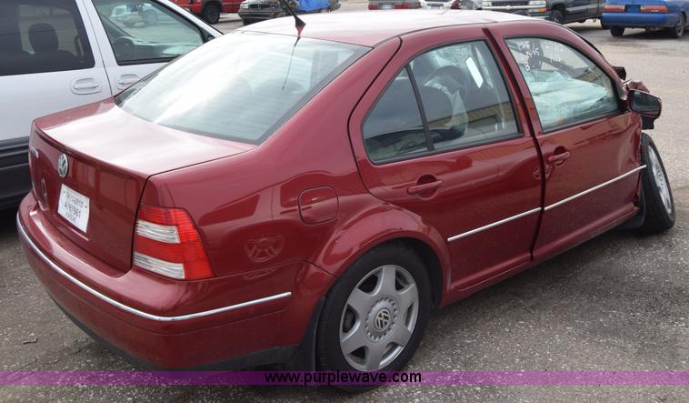 image for item J6673 2005 Volkswagen Jetta GL