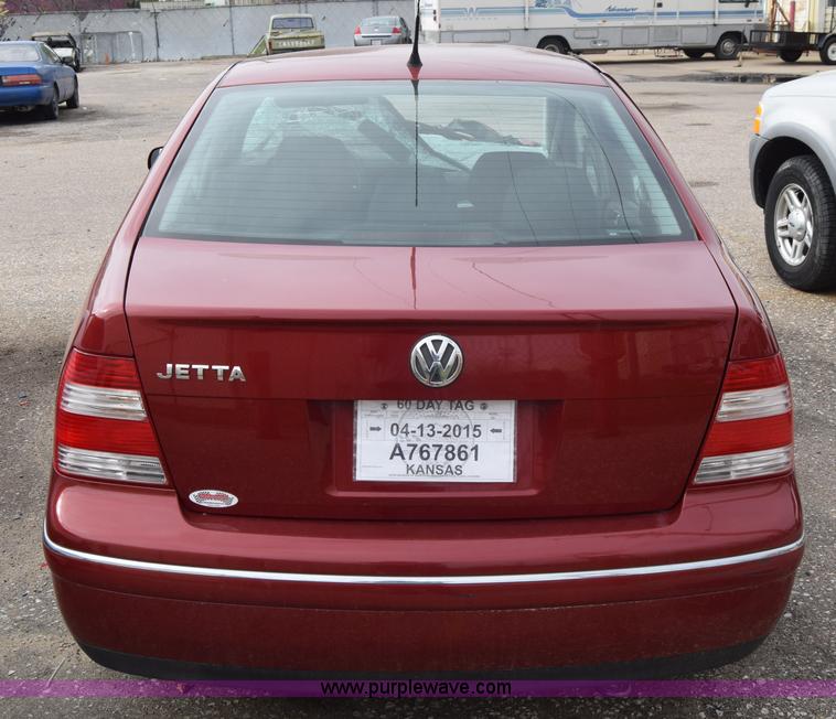 image for item J6673 2005 Volkswagen Jetta GL