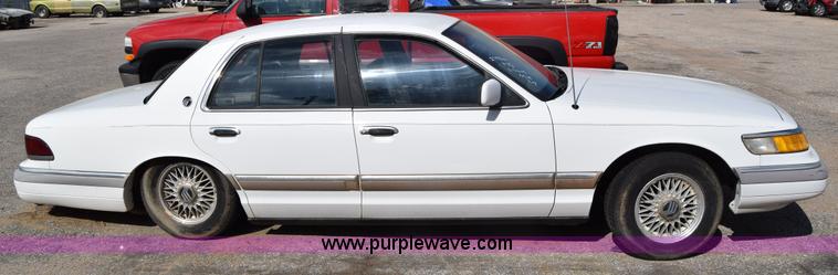 image for item J6675 1992 Mercury Grand Marquis LS