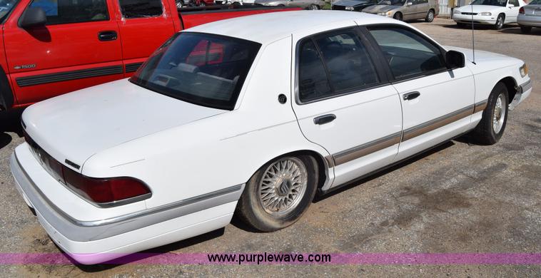 image for item J6675 1992 Mercury Grand Marquis LS