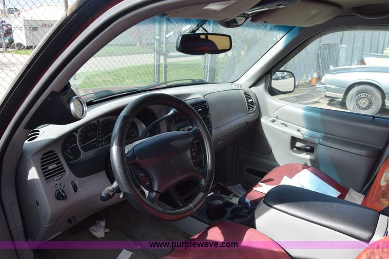 image for item J6676 1997 Mercury Mountaineer SUV