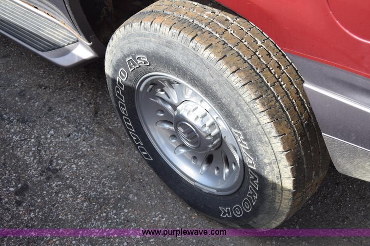 image for item J6676 1997 Mercury Mountaineer SUV