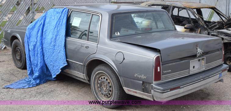 image for item J6677 1987 Oldsmobile Ninety Eight Regency