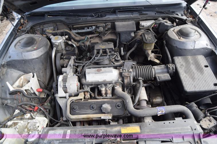 image for item J6677 1987 Oldsmobile Ninety Eight Regency