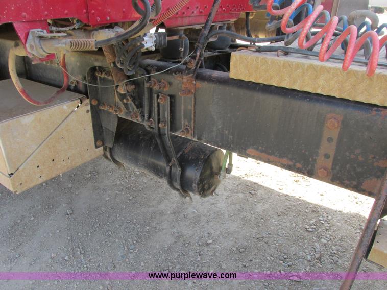 image for item A8781 1997 Freightliner FLD semi truck