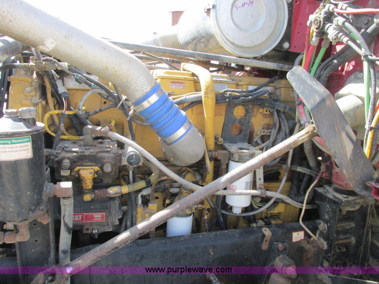 image for item A8781 1997 Freightliner FLD semi truck