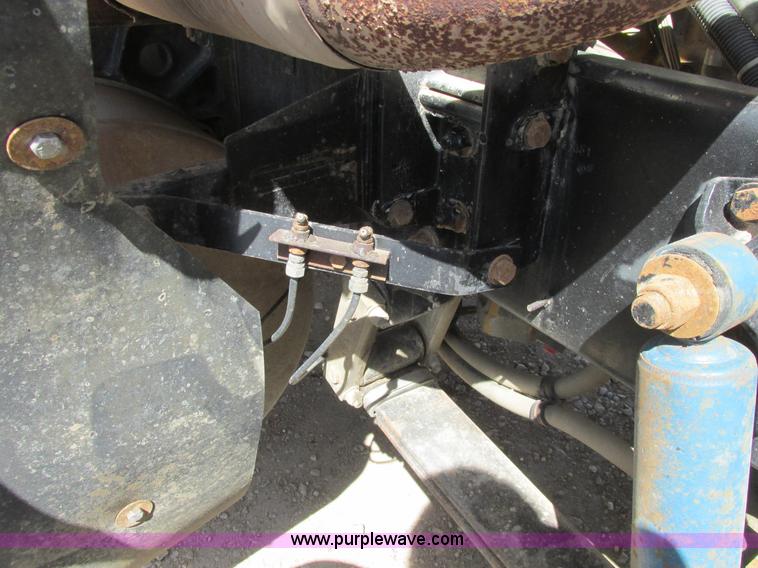 image for item A8781 1997 Freightliner FLD semi truck