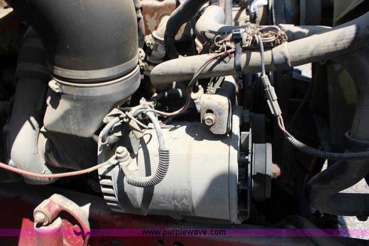 image for item F7716 1987 Ford semi truck