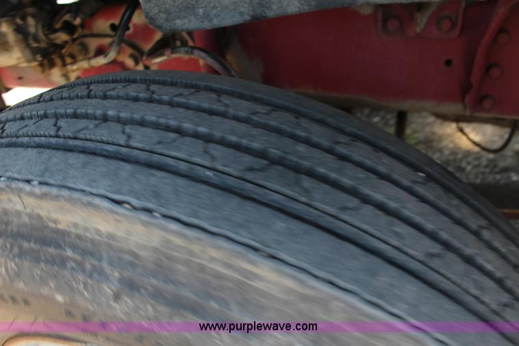 image for item F7716 1987 Ford semi truck