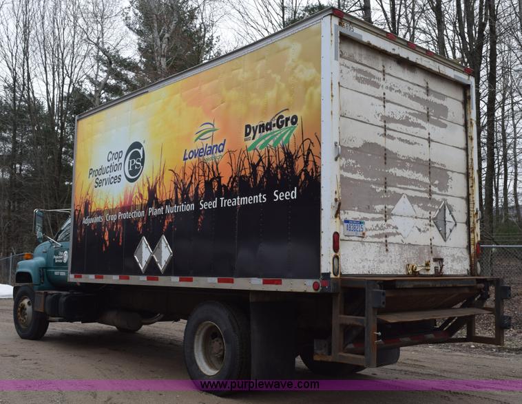 image for item H5163 1996 GMC TopKick box truck