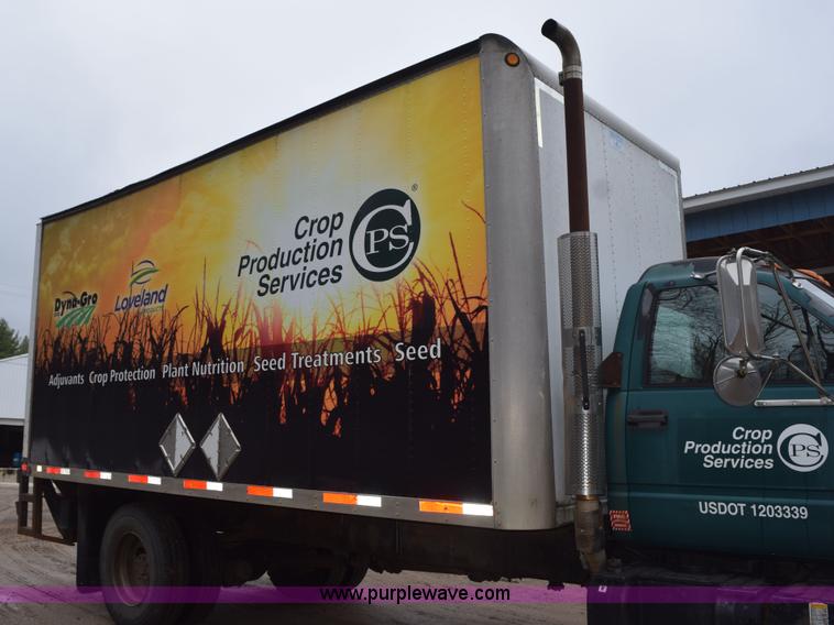 image for item H5163 1996 GMC TopKick box truck