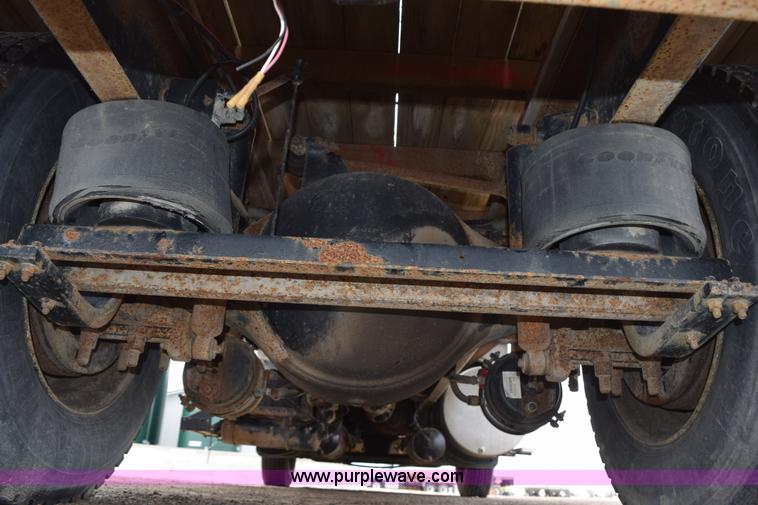 image for item H5164 1995 Volvo WCA flatbed truck