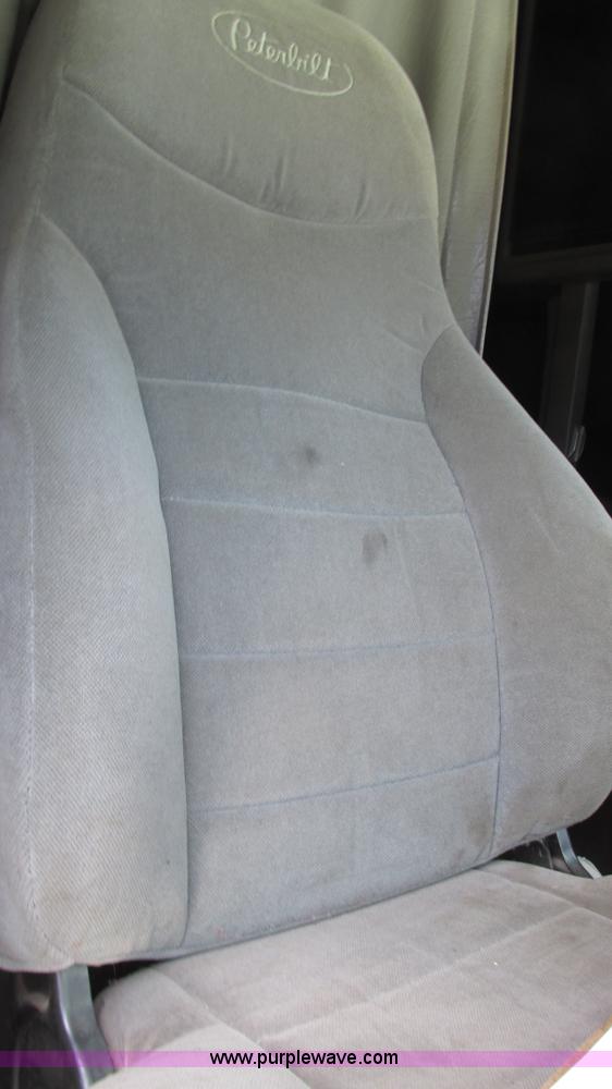 image for item I3038 2003 Peterbilt 379 semi truck