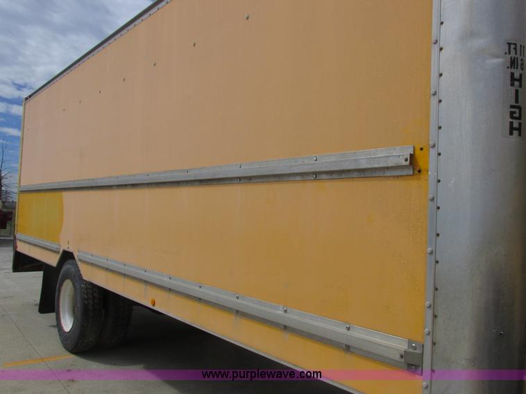 image for item K2106 1996 GMC TopKick box truck