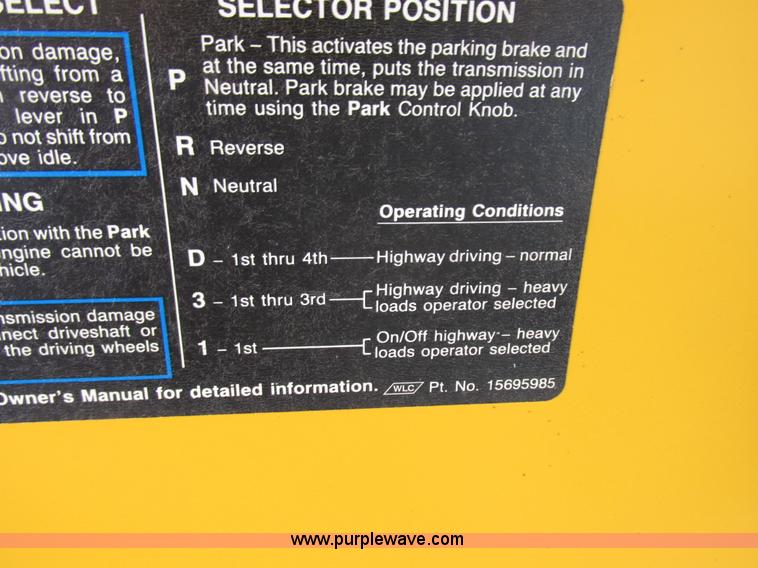 image for item K2106 1996 GMC TopKick box truck