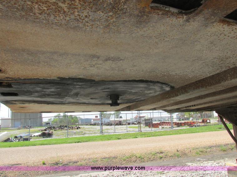 image for item K2112 1995 Trailmobile dry van trailer