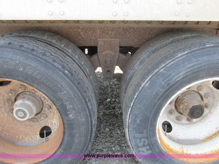 image for item K2112 1995 Trailmobile dry van trailer