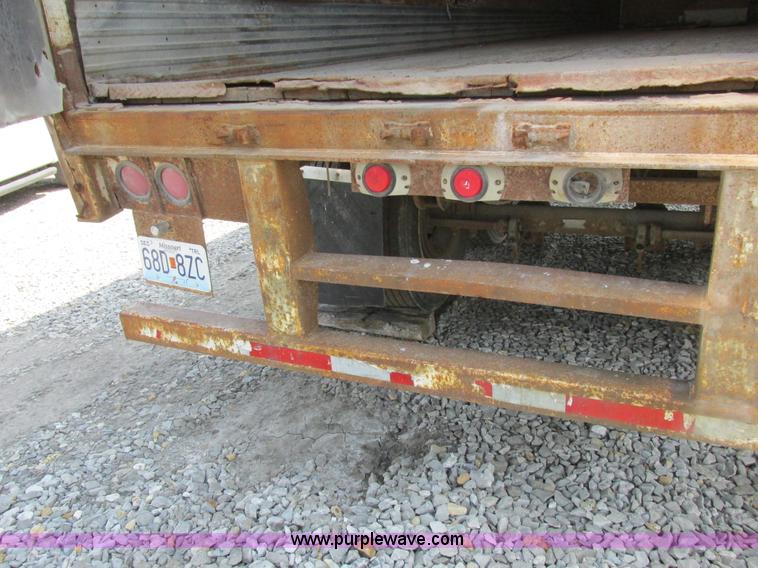 image for item K2112 1995 Trailmobile dry van trailer