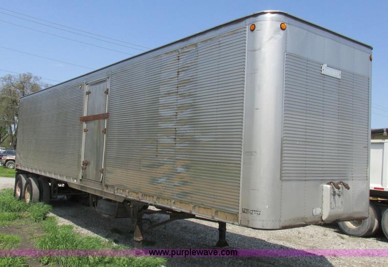 image for item K2113 1963 Fruehauf dry van trailer