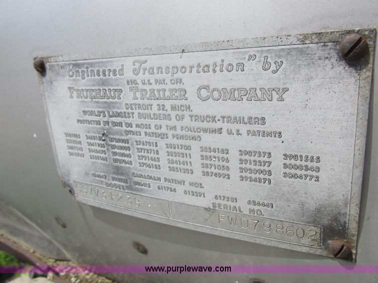 image for item K2113 1963 Fruehauf dry van trailer