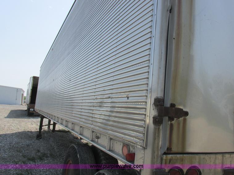 image for item K2113 1963 Fruehauf dry van trailer