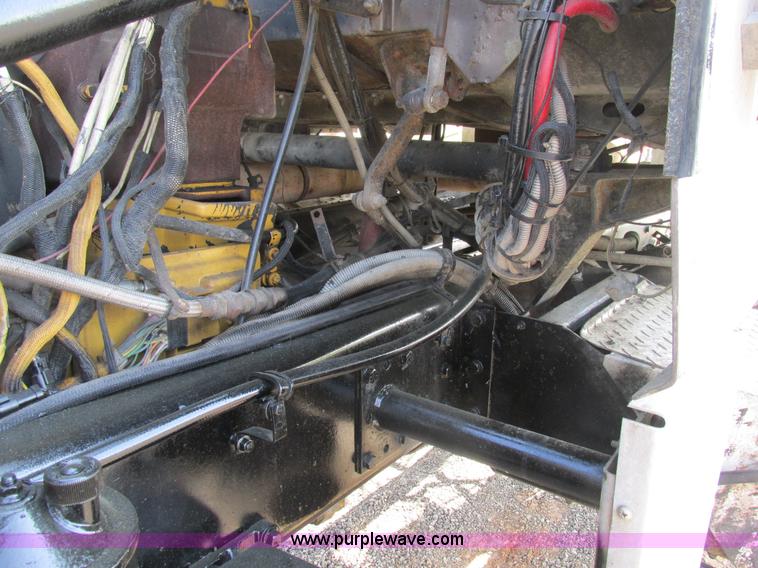 image for item K5022 1997 Western Star 4964EX semi truck