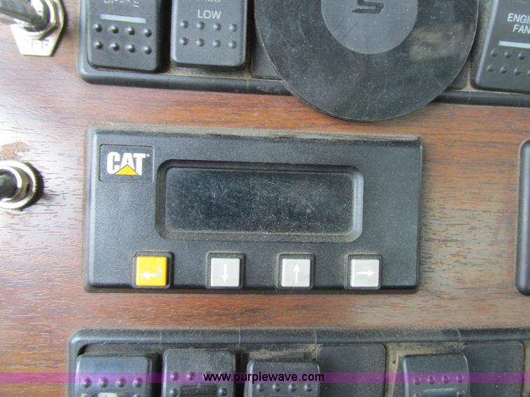 image for item K5022 1997 Western Star 4964EX semi truck