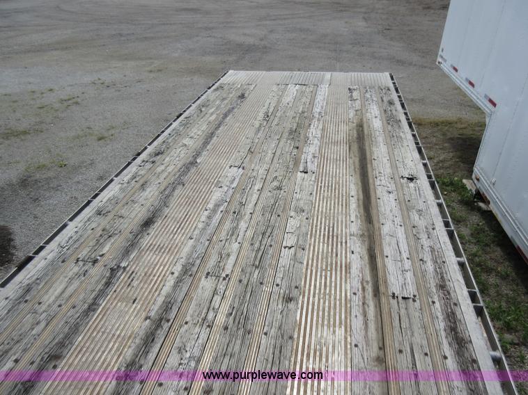 image for item AC9250 1993 Reinke flatbed trailer