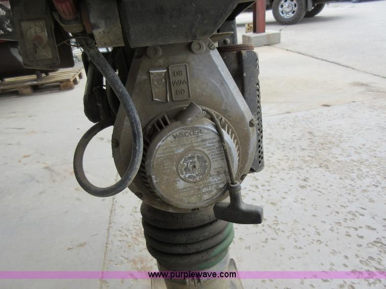 image for item AC9266 Wacker BS600 tamper