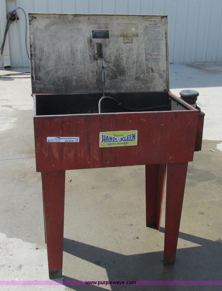 Handi Kleen parts washer in Marshall, MO Item AW9696 sold Purple Wave