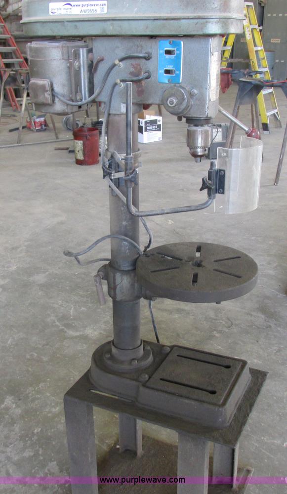 Buffalo five speed drill press in Marshall, MO Item AW9698 sold Purple Wave