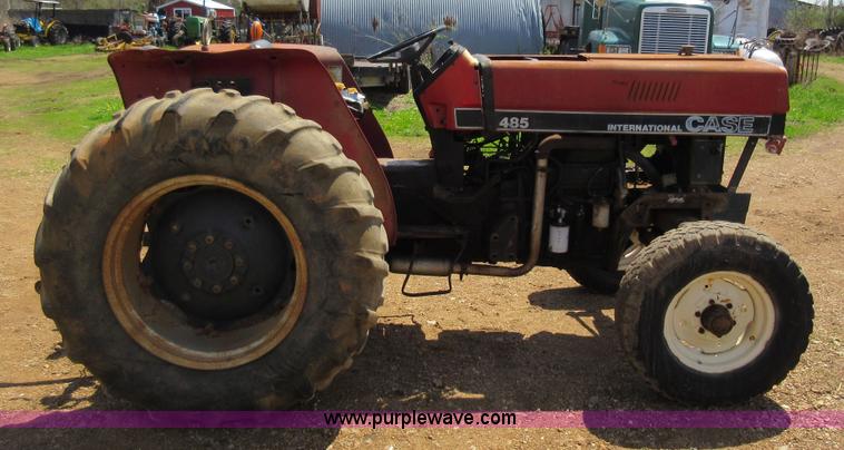 image for item AY9390 Case IH 485 tractor