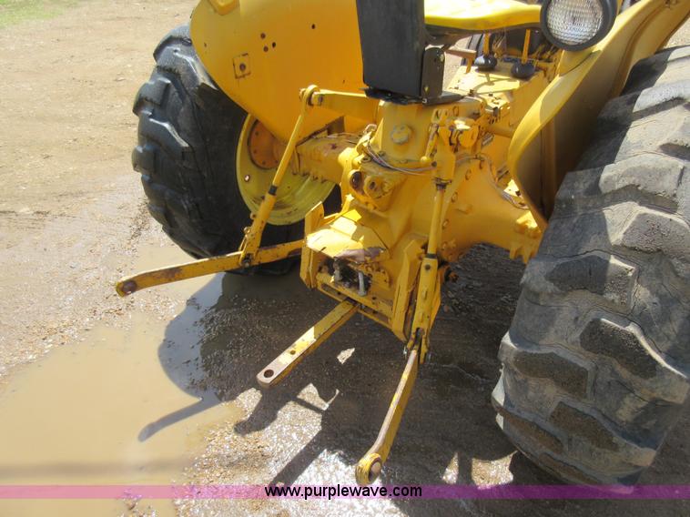 image for item AY9392 John Deere 300 tractor