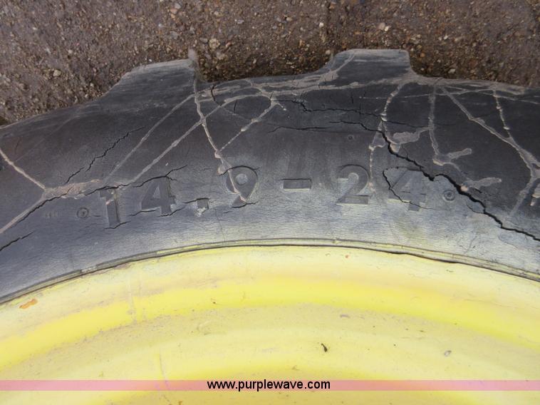 image for item AY9392 John Deere 300 tractor