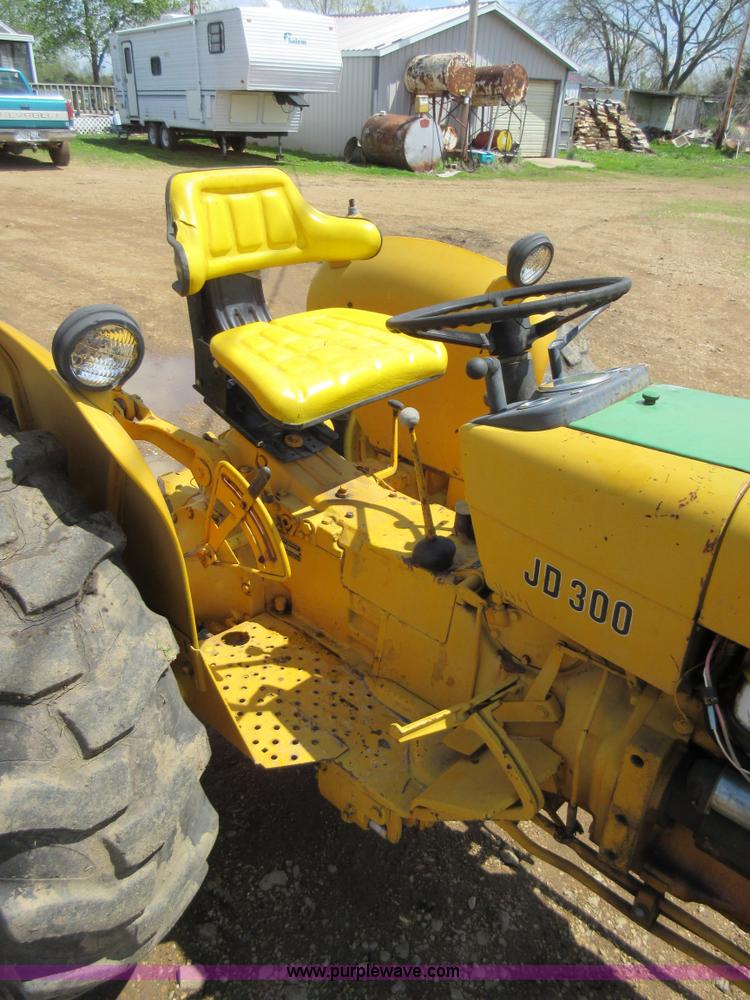 image for item AY9392 John Deere 300 tractor